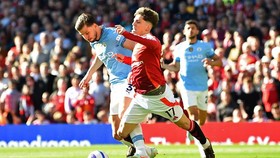 Hasil Liga Inggris: Duel Ketat MU vs Man City Berakhir Imbang