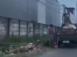 4 Warga Buang Sampah 1 Bak Pikap di Pinggir Jalan Gowa, Lurah Lapor Polisi