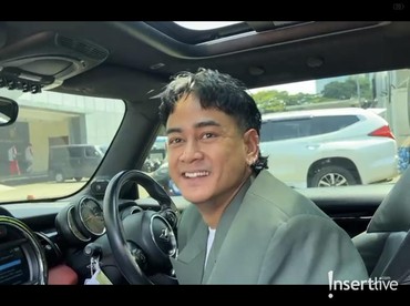 img-title Cerita Dwi Andhika Kerja dengan Selang Nempel di Tubuh Usai Operasi Abses