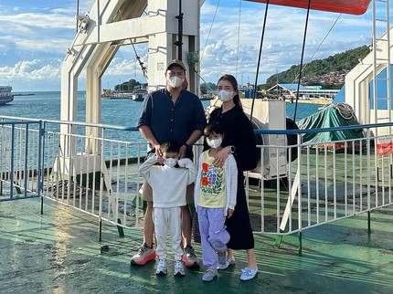 Chelsea Olivia Mudik ke Lampung Usai 9 Thn Tak Pulang, Intip 7 Potretnya Beri Kejutan buat Sang Ayah