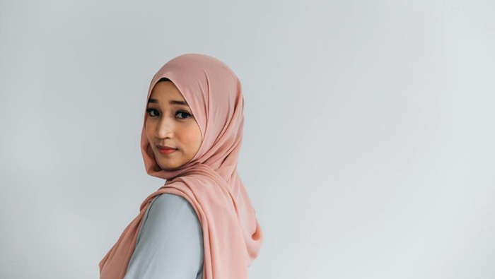 4 Tips Rawat Rambut Tetap Sehat dan Kuat untuk Hijabers