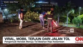 VIDEO: Viral, Mobil Terjun dari Jalan To