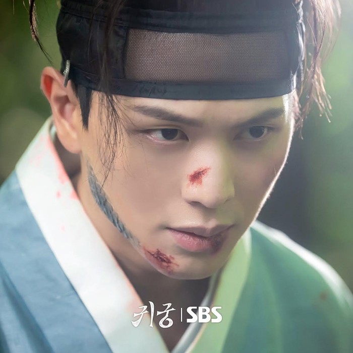 Potret Yook Sung Jae di drama The Haunted Palace/foto: instagram.com/SBS