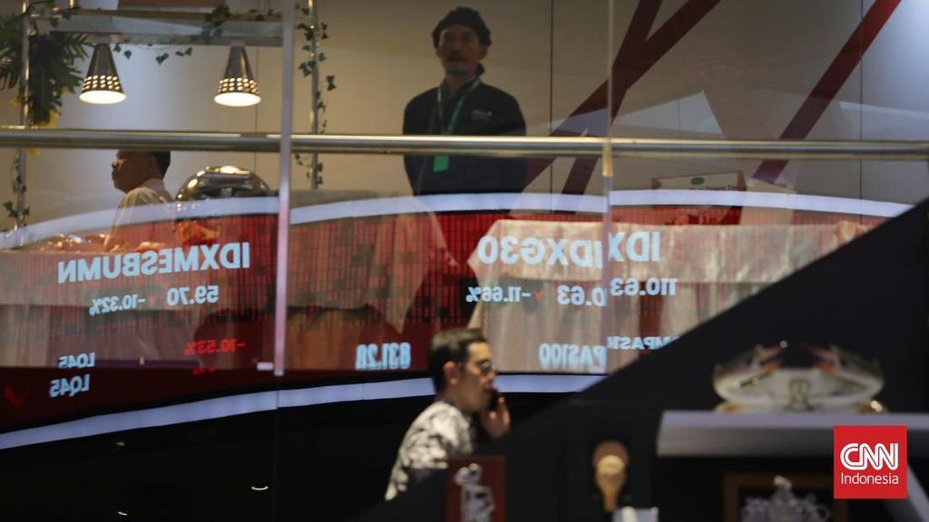 IHSG Terjungkal ke 7.048 Akhiri Bulan Maret