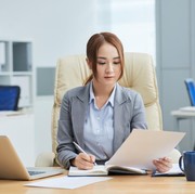 4 Zodiak yang Perfeksionis, Setiap Pekerjaannya Dilakukan dengan Sempurna!