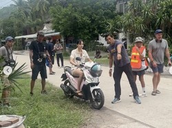 Lisa BLACKPINK Bagikan Momen Naik Honda BeAT Karbu