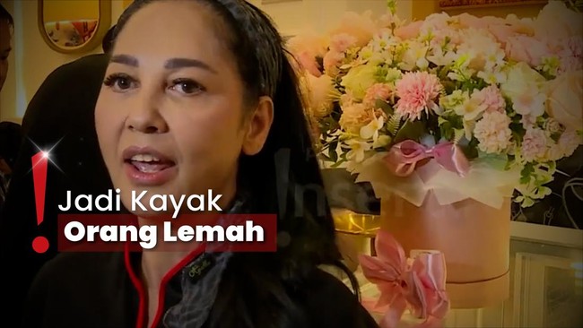 Alami Serangan Jantung, Meriam Bellina Nangis Ingat Momen Pasang Ring