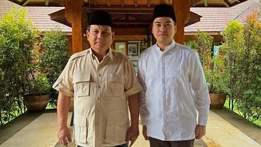 Profil Agung Surahman Aspri Prabowo yang Dijemput Langsung Pakai Pesawat di Bengkulu Profil Agung Surahman Aspri Prabowo yang Dijemput Langsung Pakai Pesawat di Bengkulu