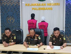 Fitrianti Agustinda dan Suami Tersangka Dugaan Kasus Korupsi PMI Palembang