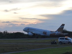 Sempat Gagal, Pesawat Super Air Jet Akhirnya Mendarat di Bandara SIM Aceh