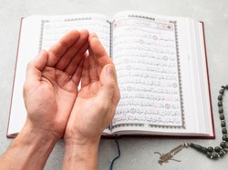 14 Doa Nabi Muhammad SAW yang Tepat Diamalkan Saat Maulid Nabi