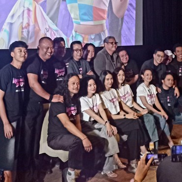 Tak Kesulitan, Anya Geraldine Nikmati Peran Biduan di 'Mendadak Dangdut'