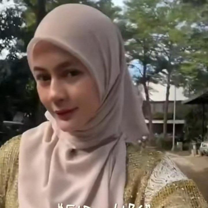 <p>Seperti yang diketahui, rumah tangga Paula dan Baim Wong tengah berada dalam proses perceraian. Hal ini membuat Paula cukup sulit untuk bertemu kedua anaknya, Kiano dan Kenzo. Belum lama ini, Paula pun mengungkap perasaannya di media sosial. (Foto: Instagram@paula_verhoeven)</p>