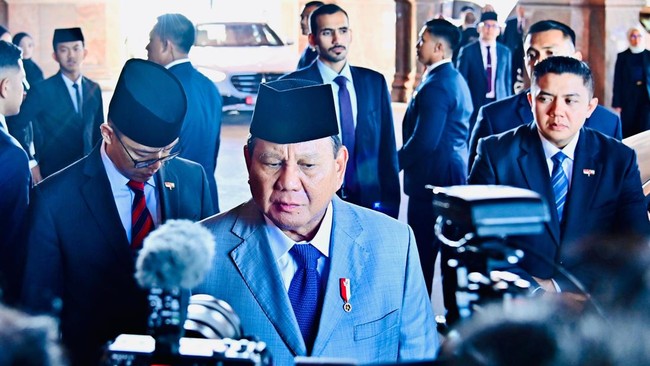 Presiden Prabowo Subianto meminta petugas haji Indonesia memperhatikan betul jemaah haji yang sudah lanjut usia.
