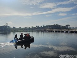 Penyelam Diterjunkan Cari Bocah yang Tenggelam di Waduk Saguling