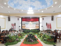 DPR Akan Perjuangkan Pengadaan Helikopter untuk Polda Kalteng