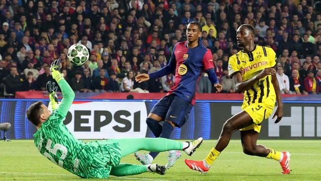 7 Fakta Jelang Duel Dortmund vs Barcelona di Liga Champions Borussia Dortmund akan menjamu Barcelona pada leg kedua babak perempat final Liga Champions. Berikut fakta-fakta jelang Dortmund vs Barcelona.