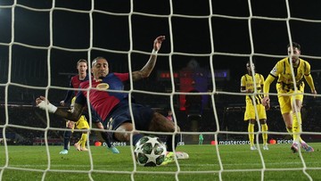 Sorotan Dunia Olahraga CNN Sport : Top Skor Liga Champions: Perang Saudara Raphinha vs Lewandowski
