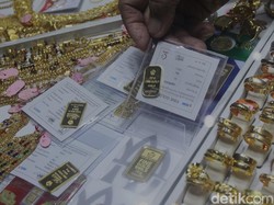 Harga Emas Lagi Tinggi-tingginya, Telat Kalau Beli Sekarang?