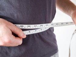 Berat Badan Naik Setelah Lebaran? Ini Cara Mudah Turunkan Berat Badan