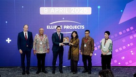 Menkomdigi Terima Utusan Prancis Jelang Kunjungan Macron ke RI