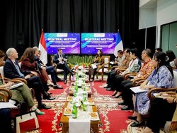 Jelang Kunjungan Macron, Menkomdigi Terima Mendag Prancis