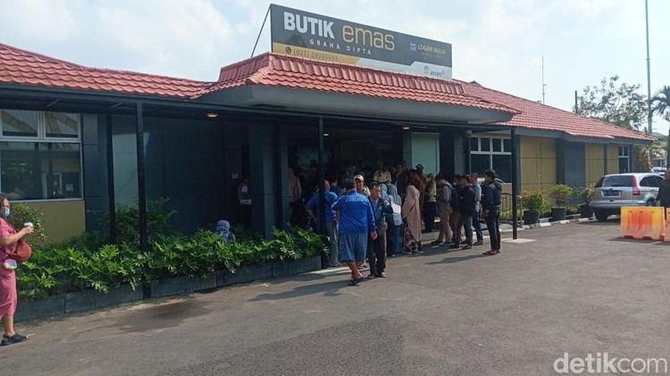 Pembelian Emas di Butik Antam
