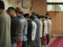 Niat Sholat Ghaib Lengkap dengan Tata Cara, Hukum, dan Bacaannya