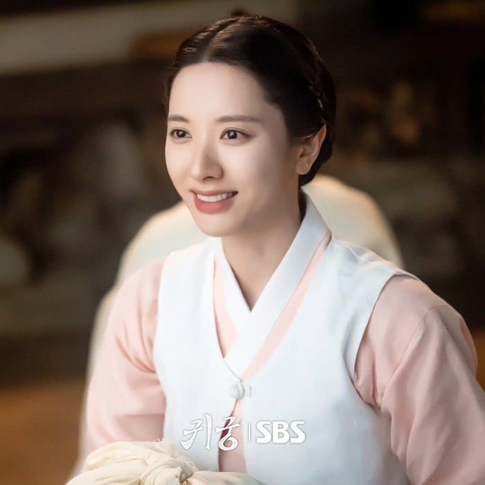 Bona WJSN di drama The Haunted Palace/ Foto: instagram.com/sbsdrama.official