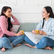 4 Zodiak yang Mudah Terbuka dan Suka Curhat Keresahan Hidup pada Orang Terdekatnya