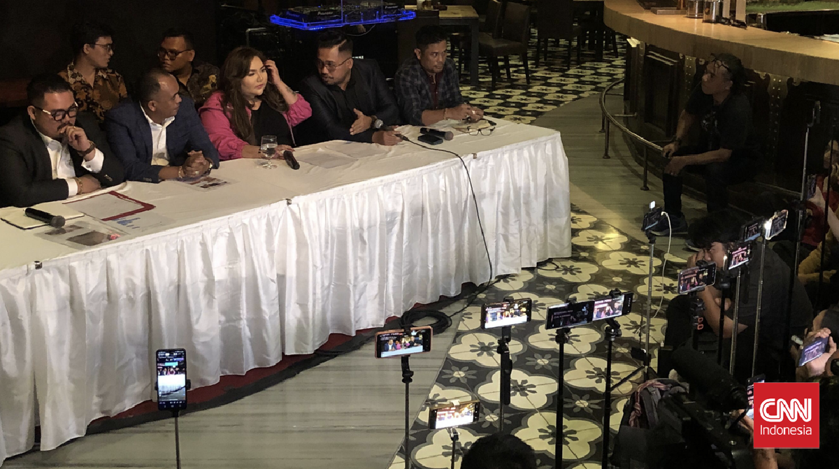 Sidang Mediasi Buntu: Lisa Mariana Konsisten Hadir, RK Selalu Absen