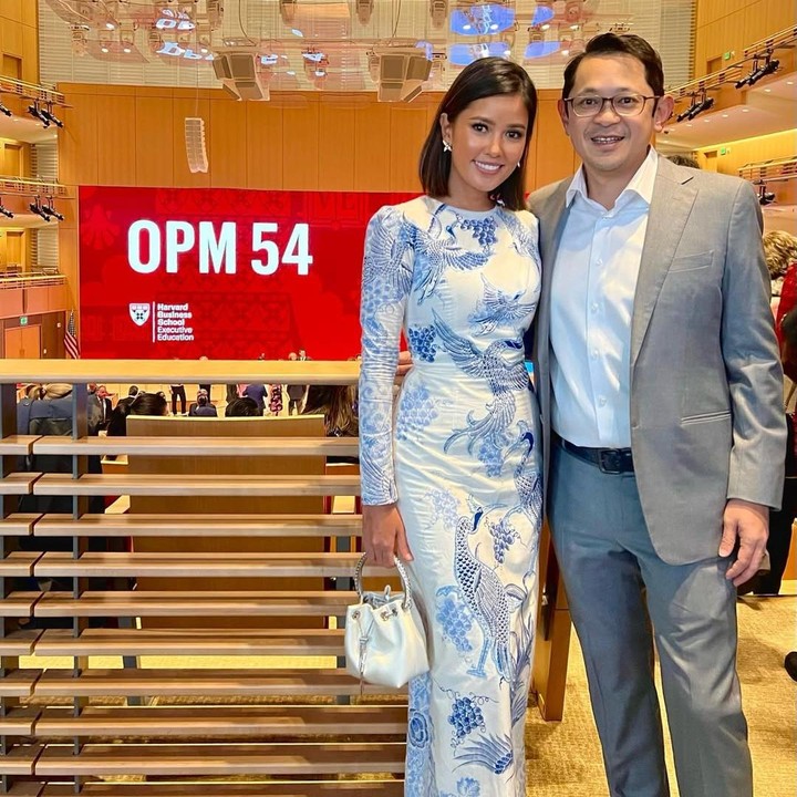 <p>Titi sendiri kerap membagikan potret kebersamaannya dengan sang suami melalui laman Instagram-nya. Hampir 10 tahun menjadi suami-istri, keduanya pun jauh dari gosip miring. (Foto: Instagram@titiradjopadma)</p>