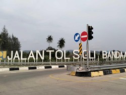 138.854 Kendaraan Melintas di Tol Sibanceh Selama Mudik-Arus Balik