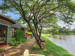 Depok Pride Nih! Nongkrong Sembari Menikmati Gelato di Pinggir Danau