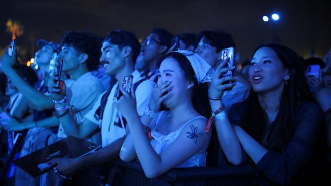 FOTO: Festival Musik Coachella 2025 Dimulai