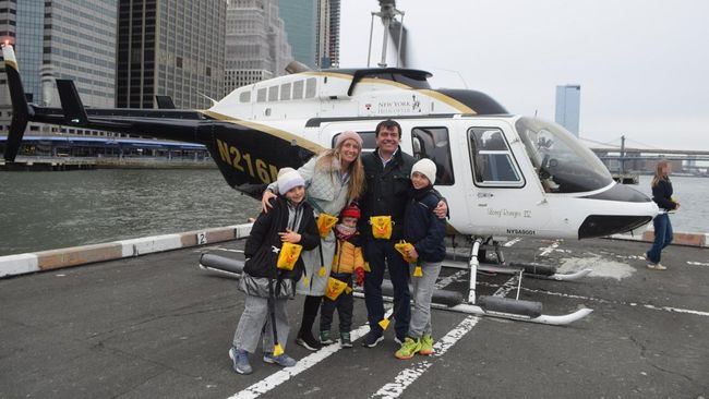 Helikopter Jatuh di New York, Bos Siemens dan Keluarga Tewas