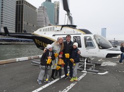 Helikopter Jatuh di New York, Bos Siemens dan Keluarga Tewas