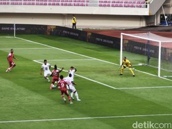 Persis Vs Malut United: Yakob Sayuri 3 Gol, Laskar Kie Raha Menang 3-1