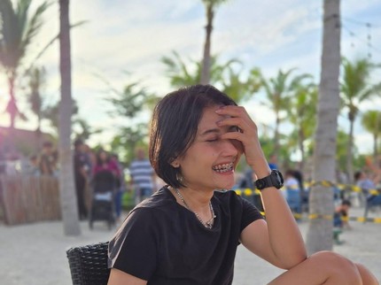 Riyuka Bunga Resmi Cerai, Nangis Bahagia tapi Sedih Harus Bayar Pengacara