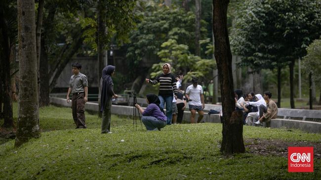 Dengan menyatukan tiga taman, maka akan ada kawasan hijau seluas 6,2 hektare yang dimiliki Jakarta, yang terletak di daerah Blok M, Jakarta Selatan.