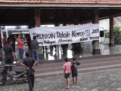 Pak Dukuh di Bantul Didemo Warga gegara Diduga Pungli PTSL