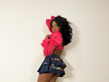 img-title Maksud Utama Musisi Amerika Azealia Banks Sebut Indonesia Tempat Sampah Dunia
