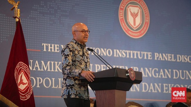 Wamenlu Arrmanatha Nasir menyebut perang dagang memperbesar risiko resesi, inflasi hingga pengangguran global.