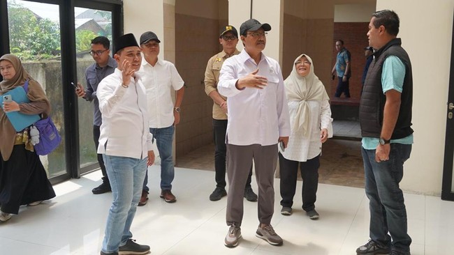 Mensos Gus Ipul menyatakan, Pemkab Mojokerto resmi masuk dalam daftar wilayah yang siap memulai pembangunan Sekolah Rakyat pada 2025.