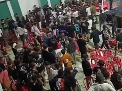 Viral Pertandingan Tinju Ricuh di Dalung, Massa Saling Pukul