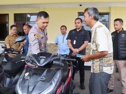 Haru Bahagia Rosidi Temukan Kembali Motor yang Hilang Dicuri