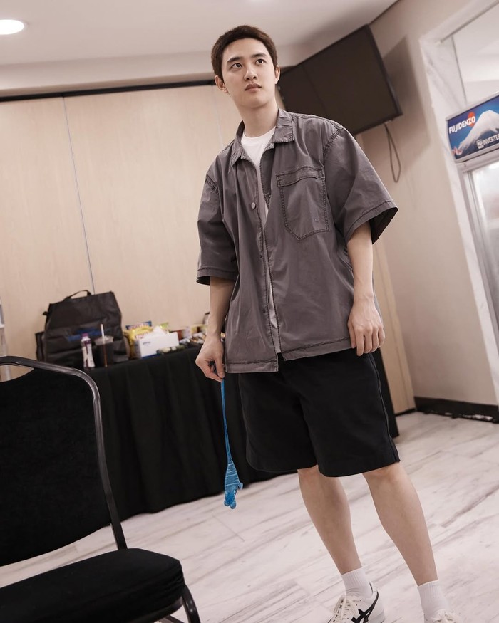 Siapa sih yang tidak kenal D.O. EXO? Ya, idol K-Pop yang juga aktor berbakat berusia 32 tahun tersebut lahir dengan nama Doh Kyungsoo di Kota Goyang, Provinsi Gyeonggi, Korea Selatan./ Foto: instagram.com/companysoosoo