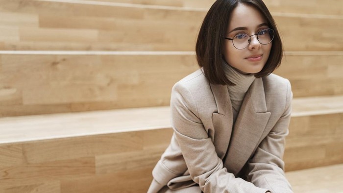 img-title 5 Zodiak yang Terkenal Punya IQ Tinggi Menurut Astrologi, Kamu Termasuk?