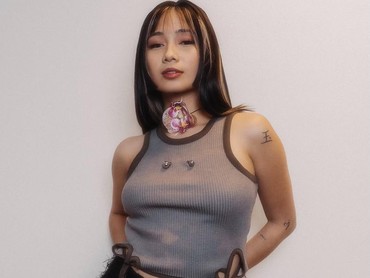 Profil Niki Zefanya Penyanyi Indonesia yang Lagunya Tembus Top 20 Global Spotify