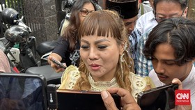 Jan Hwa Diana Minta Maaf ke Wawalkot Armuji, Bakal Cabut Laporan